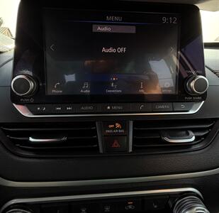 2022 Nissan Altima 2.5 SR   - Photo 22 - Bakersfield, CA 93301