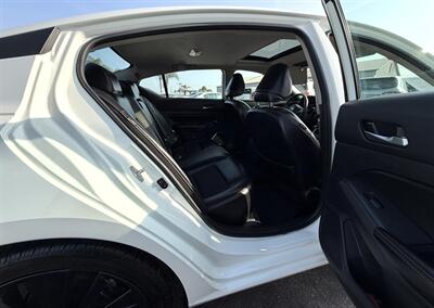 2022 Nissan Altima 2.5 SR   - Photo 17 - Bakersfield, CA 93301