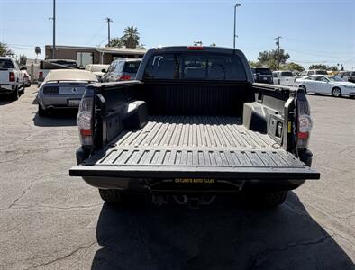 2011 Toyota Tacoma PreRunner V6 - Photo 11 - Bakersfield, CA 93305