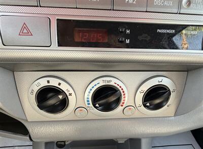 2011 Toyota Tacoma PreRunner V6 - Photo 23 - Bakersfield, CA 93305