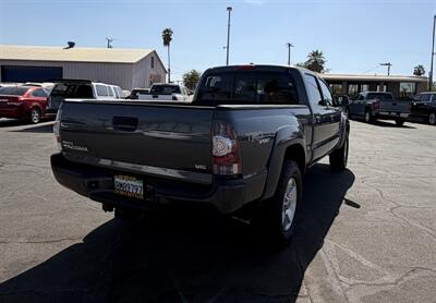 2011 Toyota Tacoma PreRunner V6 - Photo 13 - Bakersfield, CA 93305