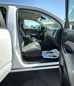 2015 Chevrolet Colorado LT   - Photo 14 - Bakersfield, CA 93301