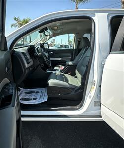 2015 Chevrolet Colorado LT   - Photo 6 - Bakersfield, CA 93301