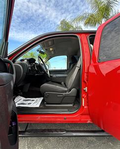 2011 Chevrolet Silverado 1500 LT - Photo 6 - Bakersfield, CA 93301