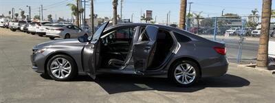2019 Honda CR-V LX - Photo 5 - Bakersfield, CA 93305