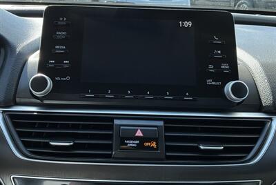 2019 Honda CR-V LX - Photo 26 - Bakersfield, CA 93305