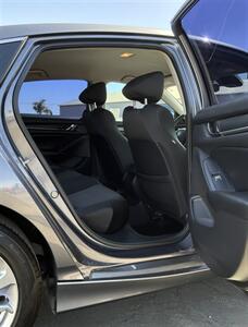 2019 Honda CR-V LX - Photo 18 - Bakersfield, CA 93305
