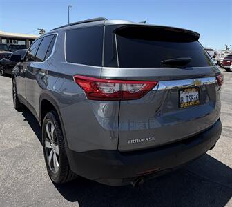 2019 Chevrolet Traverse LT Leather - Photo 10 - Bakersfield, CA 93305