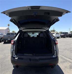 2019 Chevrolet Traverse LT Leather - Photo 13 - Bakersfield, CA 93305