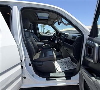 2013 Honda Ridgeline Touring - Photo 15 - Bakersfield, CA 93301