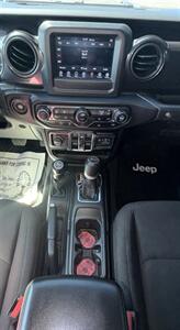 2021 Jeep Gladiator CALIFORNIA EDITION - Photo 20 - Bakersfield, CA 93305