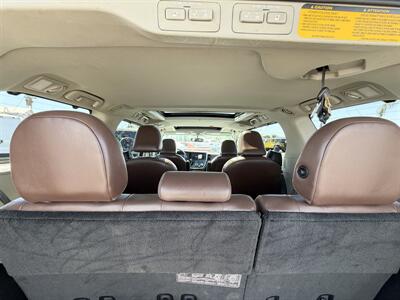 2017 Toyota Sienna Limited Premium 7-Passeng - Photo 16 - Bakersfield, CA 93305
