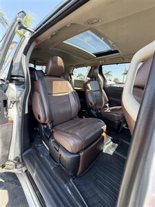 2017 Toyota Sienna Limited Premium 7-Passeng - Photo 23 - Bakersfield, CA 93305