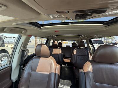 2017 Toyota Sienna Limited Premium 7-Passeng - Photo 41 - Bakersfield, CA 93305