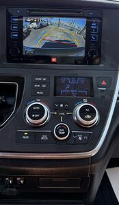 2017 Toyota Sienna Limited Premium 7-Passeng - Photo 39 - Bakersfield, CA 93305