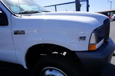 2004 Ford F-450 Regular Cab 2WD DRW   - Photo 5 - Bakersfield, CA 93305