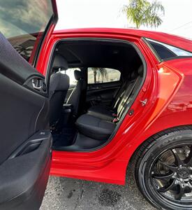 2018 Honda Civic EX   - Photo 7 - Bakersfield, CA 93305