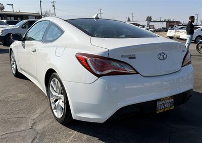 2013 Hyundai Genesis Coupe 2.0T   - Photo 5 - Bakersfield, CA 93305