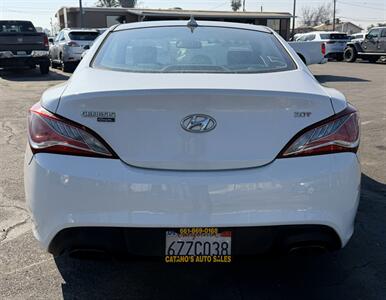 2013 Hyundai Genesis Coupe 2.0T   - Photo 6 - Bakersfield, CA 93305