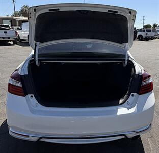 2016 Honda Accord EX-L w/Navi w/Honda Sensi   - Photo 12 - Bakersfield, CA 93305