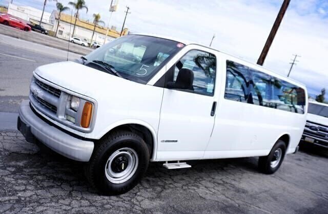 2002 Chevrolet Express 3500 Extended  