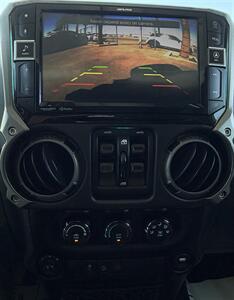 2015 Jeep Wrangler Unlimited Sport   - Photo 35 - Bakersfield, CA 93301