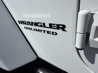 2015 Jeep Wrangler Unlimited Sport   - Photo 32 - Bakersfield, CA 93301
