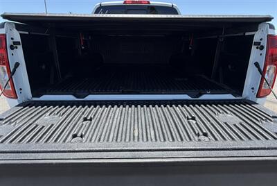 2016 Nissan Frontier Desert Runner - Photo 12 - Bakersfield, CA 93305