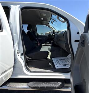 2016 Nissan Frontier Desert Runner - Photo 16 - Bakersfield, CA 93305