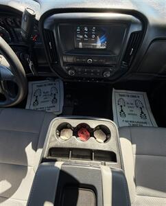 2018 Chevrolet Silverado 1500 Custom   - Photo 19 - Bakersfield, CA 93305