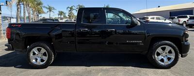 2018 Chevrolet Silverado 1500 Custom   - Photo 12 - Bakersfield, CA 93305