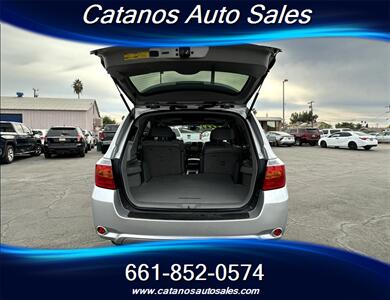 2008 Toyota Highlander Limited - Photo 11 - Bakersfield, CA 93305