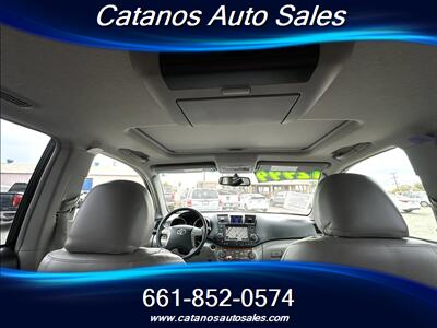 2008 Toyota Highlander Limited - Photo 17 - Bakersfield, CA 93305