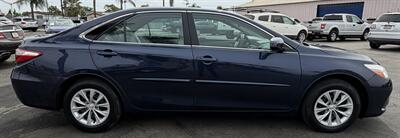 2017 Toyota Camry XSE   - Photo 14 - Bakersfield, CA 93305