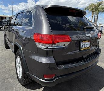 2015 Jeep Grand Cherokee Laredo   - Photo 8 - Bakersfield, CA 93305