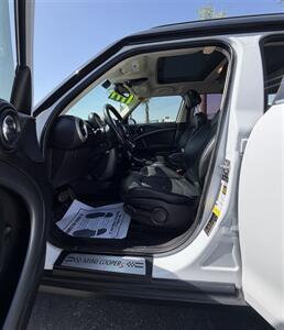 2012 MINI Cooper Countryman S - Photo 6 - Bakersfield, CA 93305