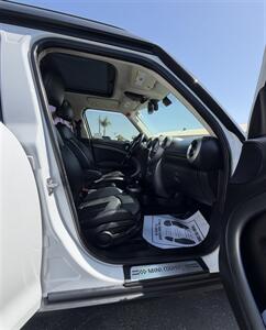 2012 MINI Cooper Countryman S - Photo 16 - Bakersfield, CA 93305