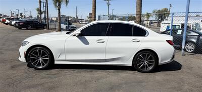2020 BMW 330i xDrive   - Photo 4 - Bakersfield, CA 93301
