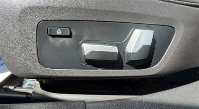 2020 BMW 330i xDrive   - Photo 8 - Bakersfield, CA 93301