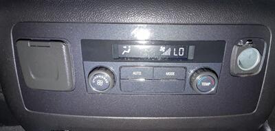 2018 Chevrolet Tahoe LT   - Photo 20 - Bakersfield, CA 93301