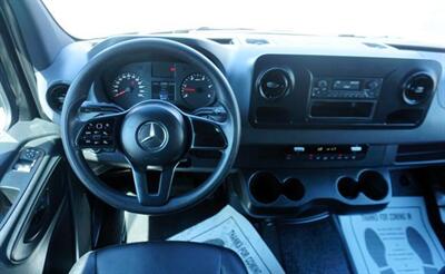 2019 Mercedes-Benz Sprinter 2500 144-in. WB   - Photo 9 - Bakersfield, CA 93305