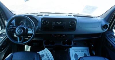 2019 Mercedes-Benz Sprinter 2500 144-in. WB   - Photo 8 - Bakersfield, CA 93305