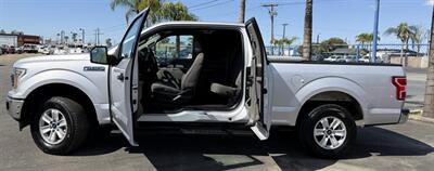 2019 Ford F-150 XLT   - Photo 5 - Bakersfield, CA 93305