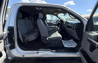 2019 Ford F-150 XLT   - Photo 14 - Bakersfield, CA 93305