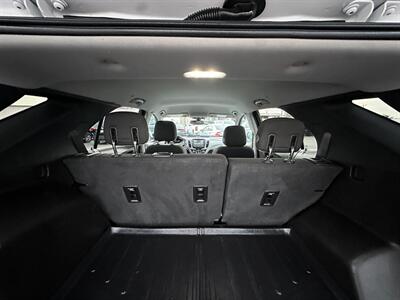 2018 Chevrolet Equinox LT   - Photo 11 - Bakersfield, CA 93305