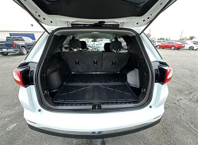 2018 Chevrolet Equinox LT   - Photo 10 - Bakersfield, CA 93305
