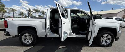 2016 Chevrolet Silverado 1500 LT   - Photo 14 - Bakersfield, CA 93301