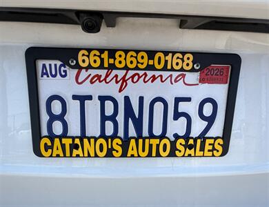 2020 Subaru Outback Premium - Photo 11 - Bakersfield, CA 93305