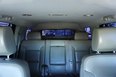 2015 Chevrolet Tahoe LT 2WD   - Photo 14 - Bakersfield, CA 93305