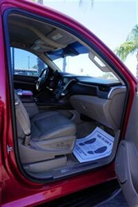 2015 Chevrolet Tahoe LT 2WD   - Photo 7 - Bakersfield, CA 93305